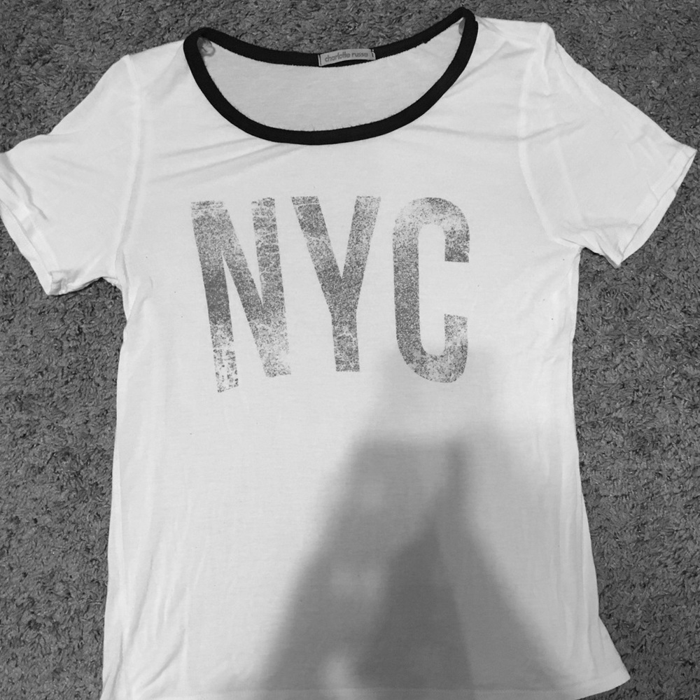 B&W NYC Top